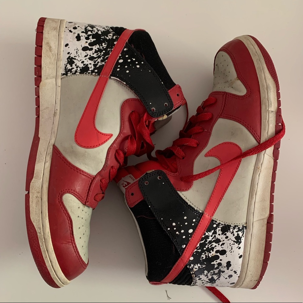 Nike zoom high top sneakers